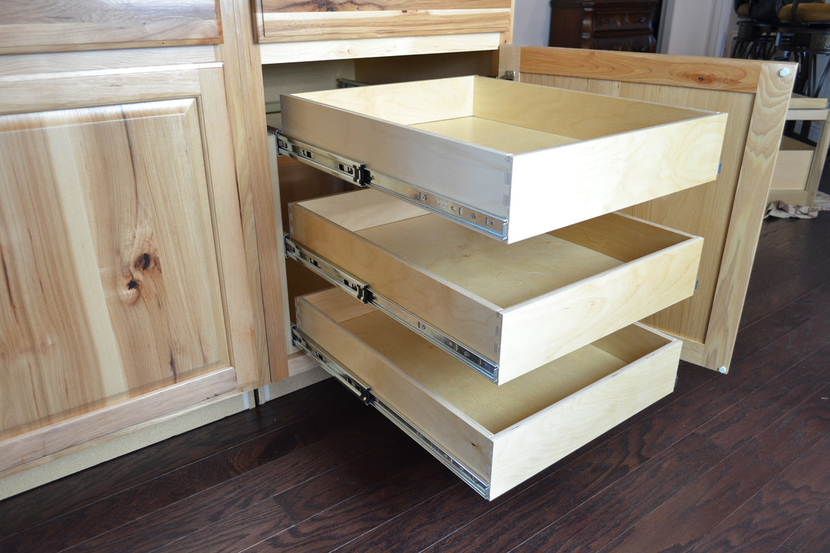 Triple pull out drawer – Interior Cabinet Solutions